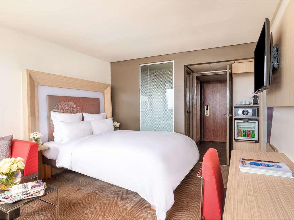 Novotel Abidjan Plateau Szoba fotó